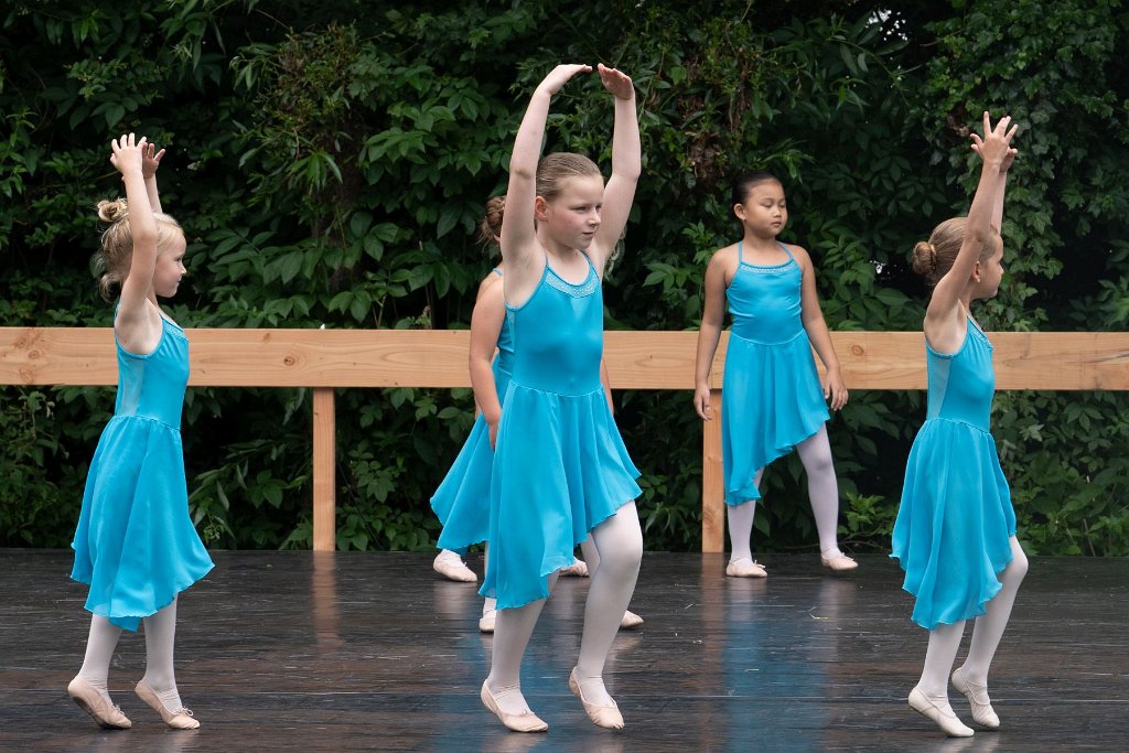 Show 14 039.jpg